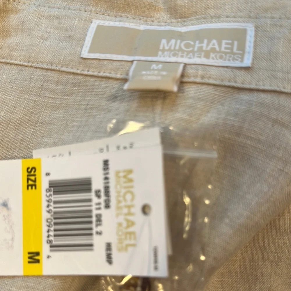 Women's Beige Belted Button Down​ - Picture 4 of 4